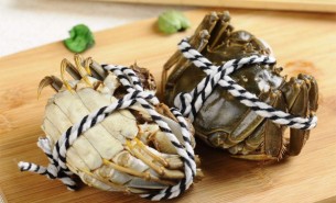 吃大閘蟹的季節(jié)，用大閘蟹重量分揀機(jī)取更高收益